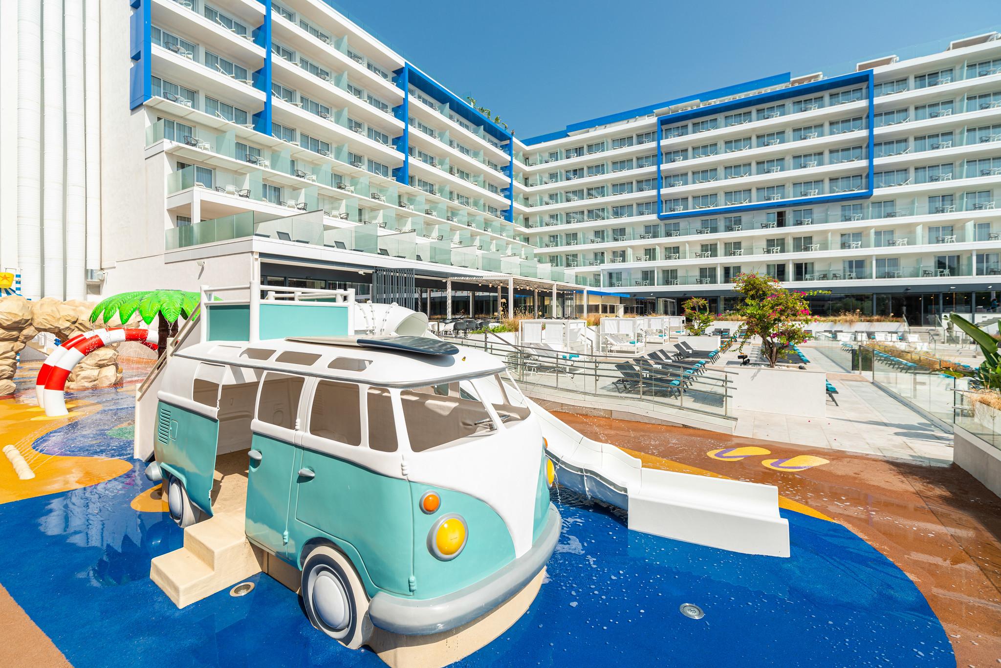 Hotel L'azure 4* Sup 4*